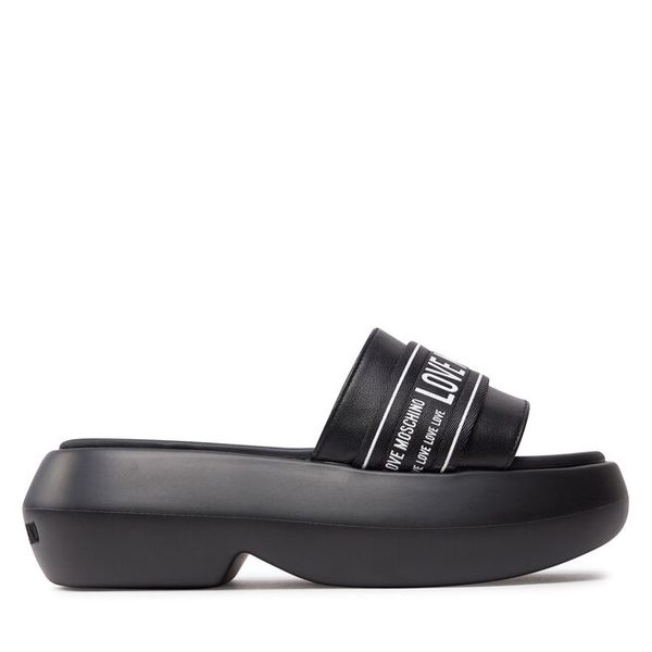 Klapki LOVE MOSCHINO. Czerwone klapki damskie Love Moschino, bez wzorów, bez obcasa, bez zapięcia. Za 499.99 zł.
