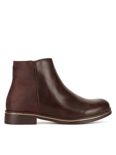 Clara Barson Botki WS6517-01 Brązowy. Brązowe botki damskie Clara Barson, bez wzorów, z materiału, bez obcasa, na płaskiej podeszwie, bez zapięcia. Za 139.99 zł.