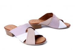 PIAZZA 900147-59 lila, klapki damskie. Fioletowe klapki damskie Piazza, na lato, bez wzorów, ze skóry, bez obcasa, na obcasie, bez zapięcia. Za 284.90 zł.
