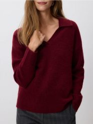 Sweter z kołnierzykiem - ciemnofioletowy. Fioletowe swetry nierozpinane damskie Reserved, l, bez wzorów, z dzianiny, bez kołnierzyka, bez ramiączek. Za 129.99 zł.