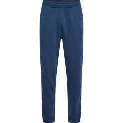 Jogging Hummel Booster Regular. Niebieskie szorty damskie Hummel, bez wzorów, z dresówki, sportowe. W wyprzedaży za 193.50 zł.