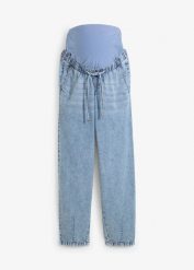 Jeansy ciążowe z lekkiego denimu, o długości do kostki, boyfriend fit. Niebieskie jeansy damskie bonprix, bez wzorów, z bawełny, moda ciążowa. Za 179.99 zł.