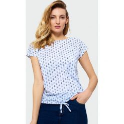 Klasyczny top. Topy damskie Greenpoint, bez wzorów, z elastanu, klasyczne, bez kołnierzyka, bez ramiączek. Za 29.99 zł.