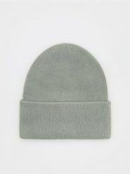 Czapka beanie z wiskozą - jasny zielony. Zielone czapki damskie Reserved, bez wzorów, z wiskozy. W wyprzedaży za 29.99 zł.