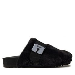 Klapki Scholl. Czarne klapki damskie Scholl, bez wzorów, bez obcasa, bez zapięcia. Za 319.99 zł.