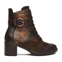 Trzewiki Remonte. Brązowe botki damskie Remonte, bez wzorów, bez obcasa, na słupku, bez zapięcia. Za 519.99 zł.