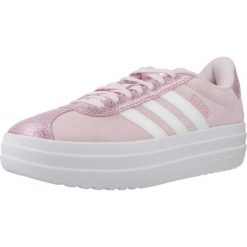 Buty ADIDAS VL COURT BOLD J Rose. Czerwone obuwie trekkingowe damskie Adidas, ze skóry, bez zapięcia. W wyprzedaży za 240.50 zł.