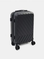Walizka na kółkach z tłoczoną fakturą - czarny. Czarne walizki męskie Sinsay, bez wzorów, małe, z tłoczeniem. Za 129.99 zł.