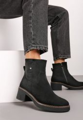 Czarne Botki na Obcasie z Ozdobnym Paskiem Serivie. Czarne botki damskie Born2be, bez wzorów, z jeansu, eleganckie, bez obcasa, na obcasie, bez zapięcia. Za 149.99 zł.