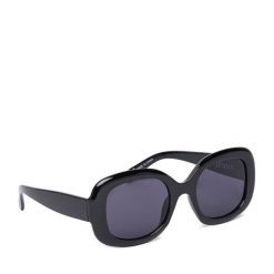 Okulary przeciwsłoneczne JENNY. Czarne okulary przeciwsłoneczne damskie Jenny. Za 39.99 zł.