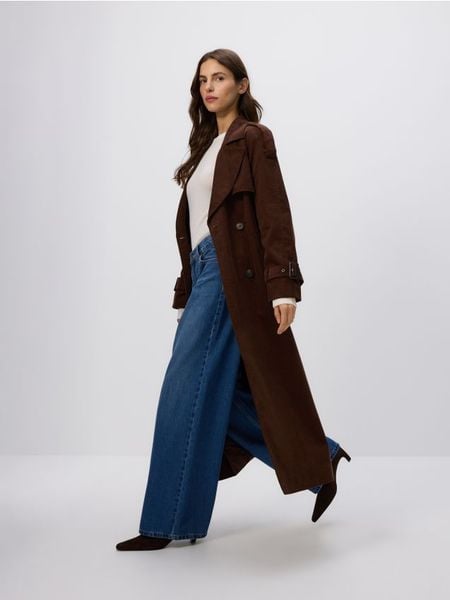 Jeansy wide leg - niebieski. Niebieskie jeansy damskie Reserved, bez wzorów, z bawełny. W wyprzedaży za 89.99 zł.
