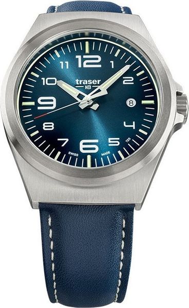 Zegarek Traser Zegarek męski Traser TS-108214 niebieski. Niebieskie zegarki męskie Traser, bez wzorów. Za 1,020.00 zł.