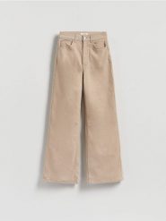 Jeansy wide leg - beżowy. Brązowe jeansy damskie Reserved, bez wzorów, z bawełny. Za 199.99 zł.
