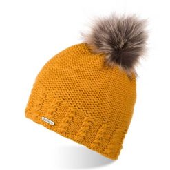 Czapka damska zimowa Brødrene cz23 miodowa 9943. Pomarańczowe czapki damskie na zimę, bez wzorów, eleganckie. Za 22.50 zł.