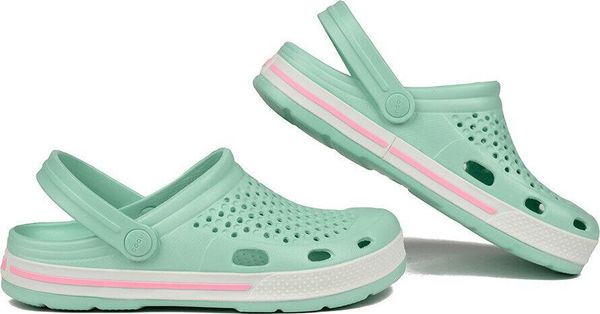 Klapki basenowe damskie Coqui Lindo. Białe klapki damskie Coqui, bez wzorów, sportowe, bez obcasa, bez zapięcia. Za 152.99 zł.