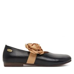 Baleriny Laura Vita. Czarne balerinki damskie Laura Vita, bez wzorów, bez obcasa, bez zapięcia. Za 449.99 zł.