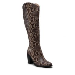 Kowbojki DeeZee. Brązowe kozaki damskie DeeZee, bez wzorów, bez obcasa, na słupku, bez zapięcia. Za 269.99 zł.