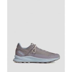 Buty turystyczne damskie Dolomite Carezza. Niebieskie obuwie trekkingowe damskie Dolomite, bez zapięcia. W wyprzedaży za 397.00 zł.
