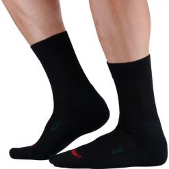 Skarpetki Monnet Bamboo. Czarne skarpetki damskie MONNET, bez wzorów. Za 176.00 zł.