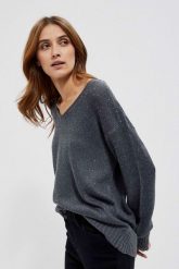 Sweter z dekoltem na plecach grafitowy. Szare swetry nierozpinane damskie MOODO, s, bez wzorów, z poliesteru, bez kołnierzyka, bez ramiączek. W wyprzedaży za 38.99 zł.