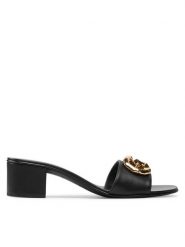 Giuseppe Zanotti Klapki E200087 Czarny. Czarne klapki damskie Giuseppe Zanotti, bez wzorów, ze skóry, bez obcasa, bez zapięcia. Za 1,939.00 zł.