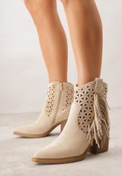 Beżowe Ażurowe Botki Typu Kowbojki na Stożku Ozdobione Frędzlami Pentora. Brązowe botki damskie Renee, w ażurowe wzory, z jeansu, bez obcasa, na obcasie, bez zapięcia. Za 159.99 zł.