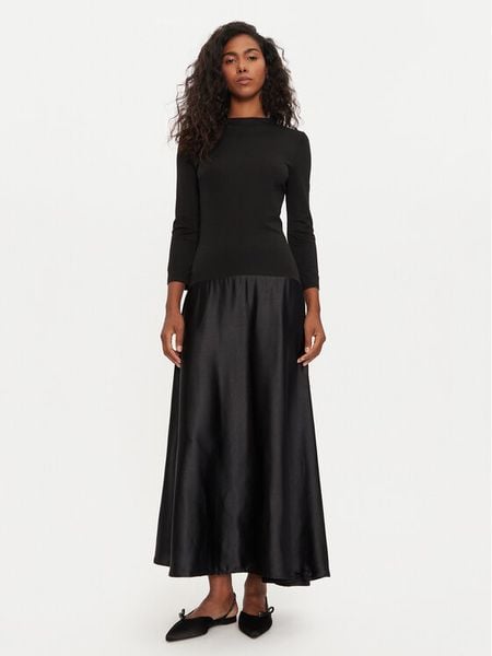 Imperial Sukienka codzienna AFBFIMU Czarny Regular Fit. Czarne sukienki damskie Imperial, na co dzień, m, bez wzorów, z wiskozy, bez kołnierzyka, bez ramiączek, proste. Za 239.99 zł.