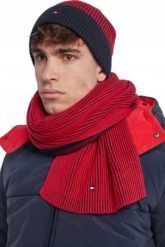 ZESTAW TOMMY HILFIGER CZAPKA SZALIK ZESTAW ZIMOWY GIFTBOX UNISEX. Czapki damskie Tommy Hilfiger, na zimę, bez wzorów. Za 298.00 zł.
