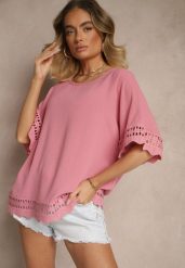 Różowa Bluzka Ozdobiona Ażurowymi Rękawami Vorana. Czerwone bluzki damskie Renee, xl, w ażurowe wzory, z jeansu, eleganckie, bez kołnierzyka, bez ramiączek. Za 54.99 zł.