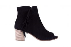 Botki Bayla-118 3113 Crosta Nero, Czarny, Skóra naturalna - 36. Czarne botki damskie Bayla, bez wzorów, z materiału, z otwartym noskiem, bez obcasa, bez zapięcia. W wyprzedaży za 99.00 zł.