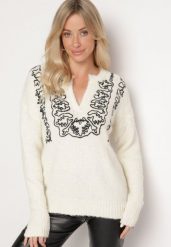 Jasnobeżowy Sweter z Ozdobnym Haftem i Rozcięciem z Domieszką Wełny Anninna. Brązowe swetry nierozpinane damskie Born2be, m, bez wzorów, z wełny, bez kołnierzyka, bez ramiączek. Za 64.99 zł.