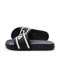 Klapki męskie Fila Morro Bay Slipper. Białe klapki męskie Fila, bez wzorów, z materiału, bez zapięcia. Za 79.00 zł.