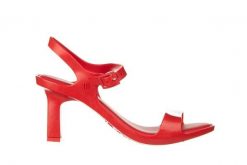 Sandały Melissa Lady Emme Ad Red 23 010438, Czerwony, Guma - 40. Czerwone sandały damskie Melissa, bez wzorów, z gumy, bez obcasa, na słupku, bez zapięcia. W wyprzedaży za 269.10 zł.