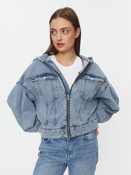 Noisy May Kurtka jeansowa Alviva 27028452 Niebieski Relaxed Fit. Niebieskie kurtki damskie Noisy May, xs, bez wzorów, z bawełny, bez kaptura. Za 129.99 zł.