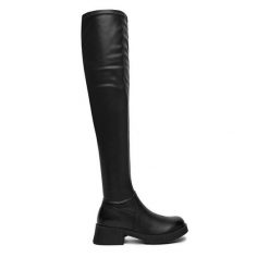 Muszkieterki DeeZee. Czarne kozaki damskie DeeZee, bez wzorów, bez obcasa, na płaskiej podeszwie, bez zapięcia. Za 249.99 zł.
