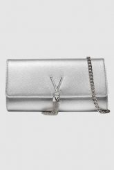 VALENTINO Srebrna Divina Pochette. Szare torebki do ręki damskie Valentino by Mario Valentino, bez wzorów, duże, bez dodatków. W wyprzedaży za 209.99 zł.