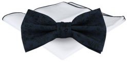Mucha Męska z Poszetką - Chattier - Granatowa w Czarne Kwiaty. Niebieskie krawaty i muchy Chattier, bez wzorów, eleganckie. Za 65.00 zł.
