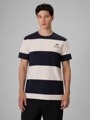 4F T-shirt regular z nadrukiem męski - granatowy L. Niebieskie t-shirty męskie 4F, l, bez wzorów, z bawełny, bez kołnierzyka, bez ramiączek. Za 89.99 zł.