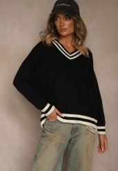 Czarny Sweter Preppy z Dodatkiem Kaszmiru Lincire. Czarne swetry nierozpinane damskie Renee, z aplikacjami, z dzianiny, casualowe, bez kołnierzyka, bez ramiączek. Za 119.99 zł.
