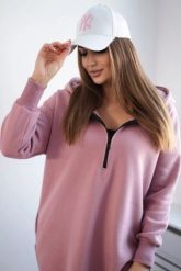 Bluza ocieplana z rozcięciami na bokach ciemno różowa. Czerwone bluzy damskie KESI, l, bez wzorów, z bawełny, bez ramiączek, bez kaptura. Za 284.37 zł.