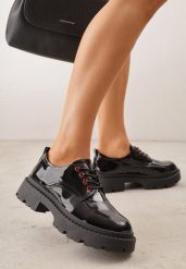 Czarno-Czerwone Eleganckie Półbuty Oksfordki VICES ze Sznurowaniem i Platformą Anatala. Czarne półbuty damskie Renee, bez wzorów, z jeansu, eleganckie, bez obcasa, na platformie, bez zapięcia. Za 89.99 zł.