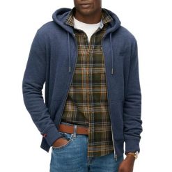 Rozpinana bluza z kapturem z logo essential Superdry. Niebieskie bluzy męskie Superdry, m, bez wzorów, casualowe, bez ramiączek, z kapturem. Za 337.40 zł.