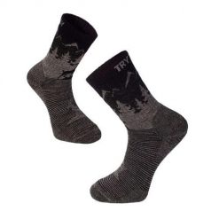 Szare skarpetki trekkingowe z wełny merynosów alpejskich w kolorze Capricorn. Szare skarpetki damskie TRY TO FLY, bez wzorów, z wełny. W wyprzedaży za 83.39 zł.