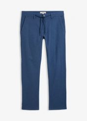 Spodnie chinosy regular fit, z regulowanym wygodnym pasem, straight. Niebieskie eleganckie spodnie męskie bonprix, bez wzorów, z materiału. Za 59.99 zł.