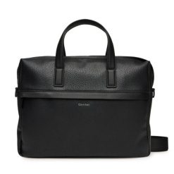 Torba na laptopa Calvin Klein. Czarne torby na laptopa damskie Calvin Klein, bez wzorów. Za 419.99 zł.