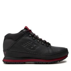 Trzewiki New Balance. Czarne botki męskie New Balance, bez wzorów, bez obcasa, bez zapięcia. Za 469.99 zł.