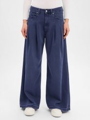 BOSS Orange Dżinsy workowate - slouchy Kobiety Jeansy niebieski, 29-32. Niebieskie jeansy damskie BOSS Orange, bez wzorów, z jeansu. Za 599.95 zł.