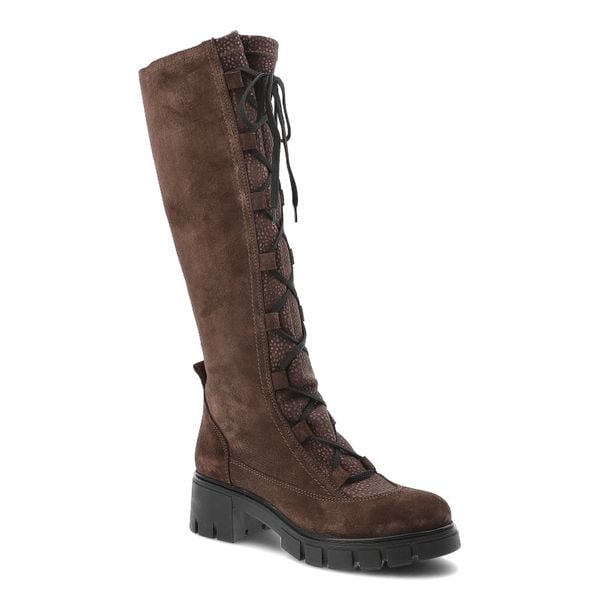 Brązowe Kozaki Simen Eleganckie Wysoki Buty Damskie. Brązowe kozaki damskie Simen, bez wzorów, bez obcasa, bez zapięcia. Za 619.00 zł.