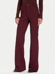 Guess Spodnie materiałowe W5BB16 KCMU2 Czerwony Flare Fit. Czerwone spodnie materiałowe damskie Guess, z aplikacjami, z materiału. Za 529.99 zł.