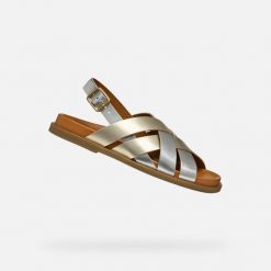 Sandały damskie Geox Adelash. Szare sandały damskie Geox, bez wzorów, ze skóry, bez obcasa, bez zapięcia. Za 398.99 zł.